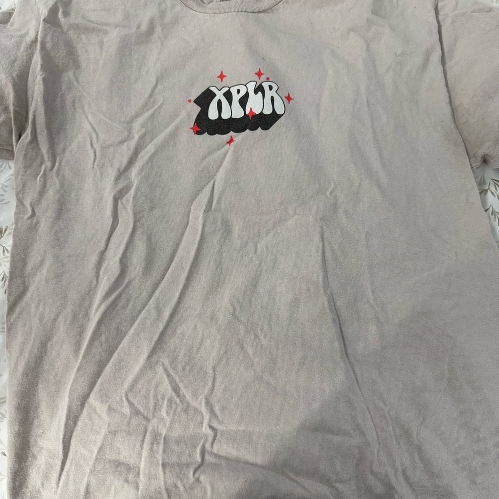 XPLR Graphic T-Shirt in Gray